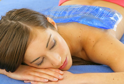 Lessen the back pain using ice and heat