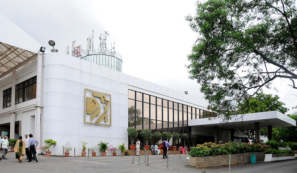 apollo hospital hyderabad